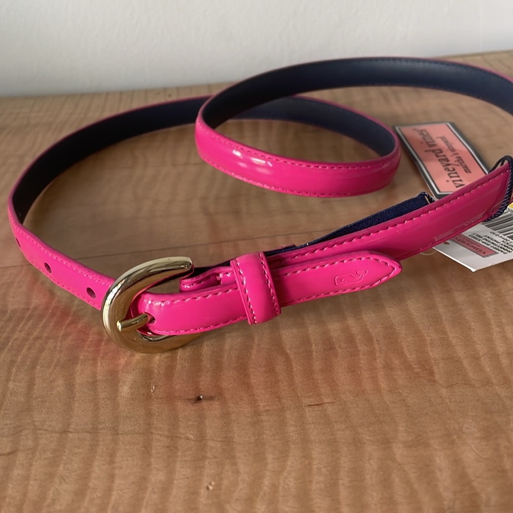 NWT Vineyard Vines pink patent leather belt M